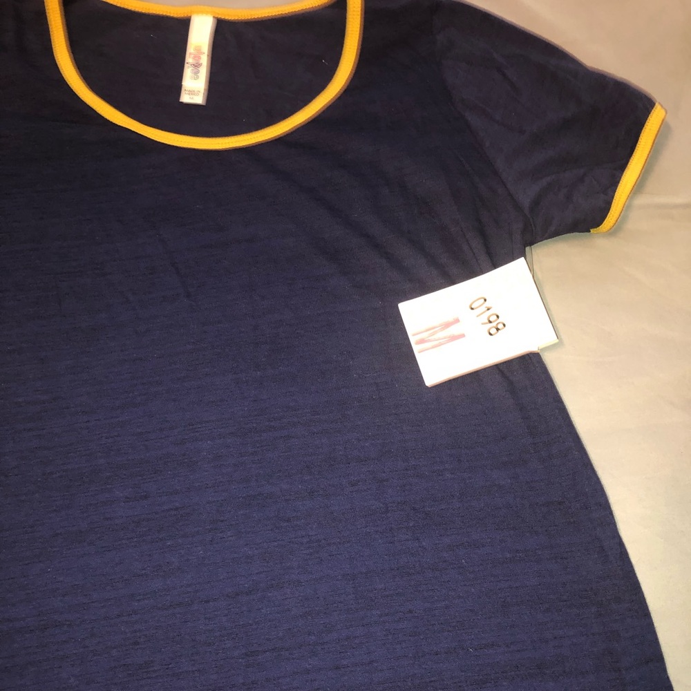 LuLaRoe Classic T
